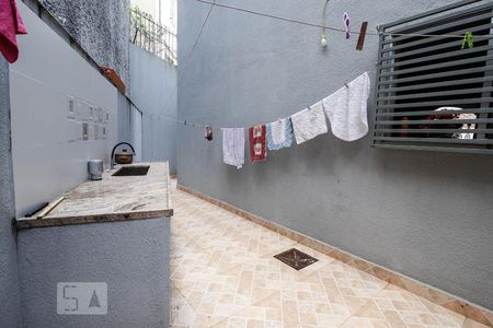 Casa à venda com 280m², 3 quartos e 4 vagas Casa à venda com 280m², 3 quartos e 4 vagasÁrea de serviço