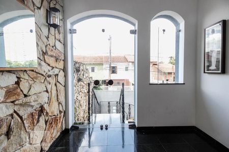 Casa à venda com 280m², 3 quartos e 4 vagas Casa à venda com 280m², 3 quartos e 4 vagasHall de entrada