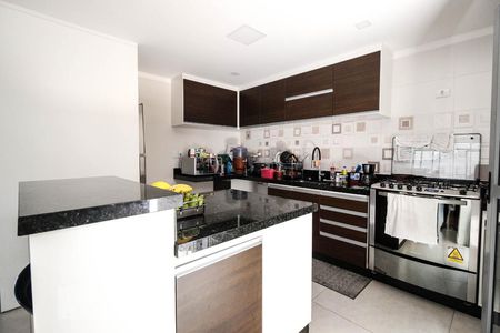 Casa à venda com 280m², 3 quartos e 4 vagas Casa à venda com 280m², 3 quartos e 4 vagasCozinha