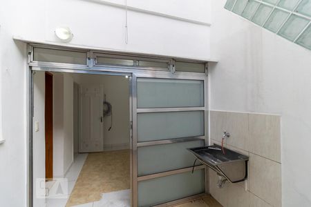 Casa à venda com 115m², 3 quartos e 1 vaga Casa à venda com 115m², 3 quartos e 1 vagaQuintal