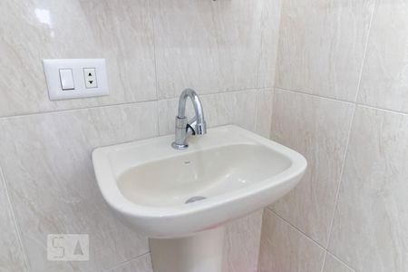 Casa à venda com 115m², 3 quartos e 1 vaga Casa à venda com 115m², 3 quartos e 1 vagaBanheiro 1