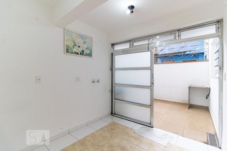 Casa à venda com 115m², 3 quartos e 1 vaga Casa à venda com 115m², 3 quartos e 1 vagaÁrea Coberta do Quintal