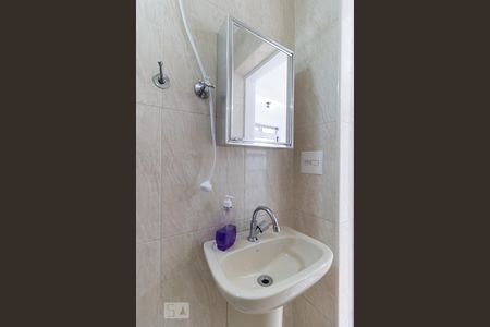 Casa à venda com 115m², 3 quartos e 1 vaga Casa à venda com 115m², 3 quartos e 1 vagaBanheiro 1