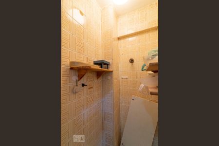 Apartamento para alugar com 80m², 2 quartos e sem vagaBanheiro de Serviço