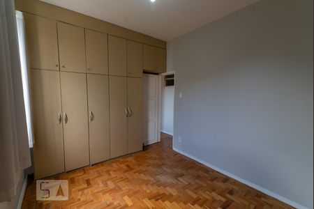 Quarto 1 de apartamento para alugar com 2 quartos, 80m² em Tijuca, Rio de Janeiro