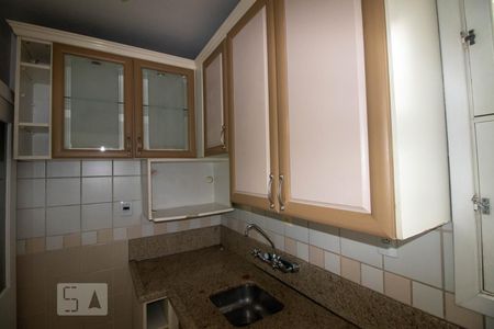 Apartamento à venda com 51m², 1 quarto e sem vaga Apartamento à venda com 51m², 1 quarto e sem vagaCozinha - Armários