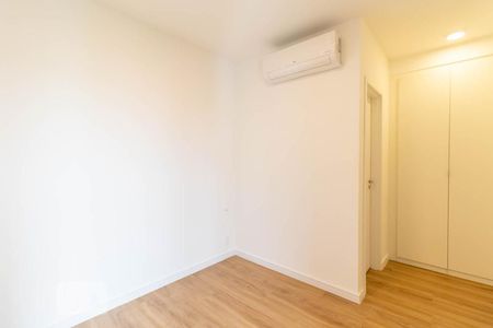 Apartamento para alugar com 60m², 2 quartos e 1 vagaSuíte