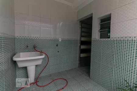 Casa à venda com 180m², 3 quartos e 2 vagasArea de Serviços