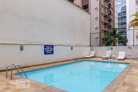 Apartamento para alugar com 55m², 2 quartos e 1 vagaÁrea comum - Piscina