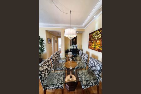 Apartamento à venda com 136m², 3 quartos e 1 vagaSala de Jantar