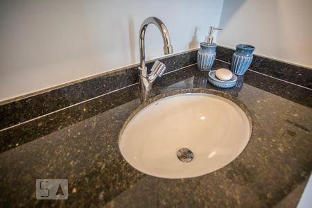 Apartamento à venda com 38m², 1 quarto e sem vagaBanheiro