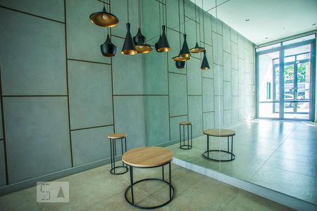 Apartamento à venda com 38m², 1 quarto e sem vagaHall Social