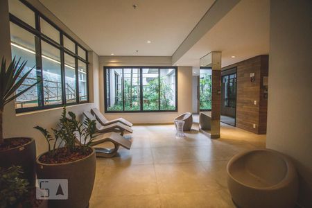 Apartamento à venda com 38m², 1 quarto e sem vagaÁrea comum - Sauna