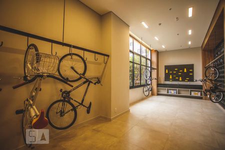 Apartamento à venda com 38m², 1 quarto e sem vagaÁrea comum - Bicicletario