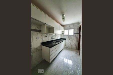 Apartamento para alugar com 90m², 2 quartos e 2 vagas Apartamento para alugar com 90m², 2 quartos e 2 vagasCozinha