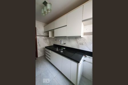 Apartamento para alugar com 90m², 2 quartos e 2 vagas Apartamento para alugar com 90m², 2 quartos e 2 vagasCozinha