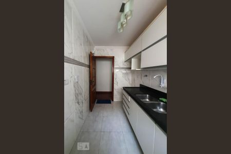 Apartamento para alugar com 90m², 2 quartos e 2 vagas Apartamento para alugar com 90m², 2 quartos e 2 vagasCozinha