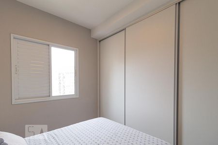 Quarto 2 de apartamento para alugar com 2 quartos, 52m² em Umuarama, Osasco