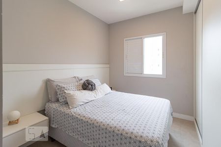 Quarto 2 de apartamento para alugar com 2 quartos, 52m² em Umuarama, Osasco