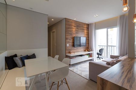 Sala de apartamento para alugar com 2 quartos, 52m² em Umuarama, Osasco
