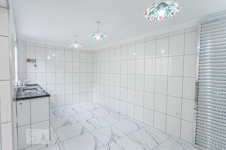 Casa para alugar com 142m², 2 quartos e 3 vagasCozinha