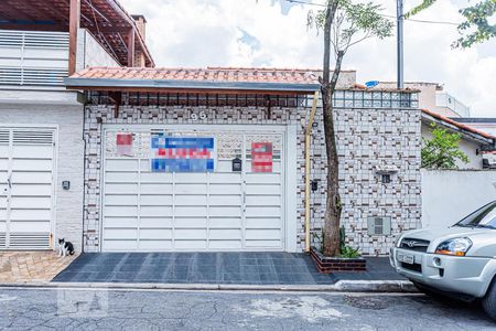 Casa para alugar com 142m², 2 quartos e 3 vagasFachada