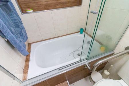 Apartamento à venda com 76m², 3 quartos e 1 vagaBanheiro quarto 3 suíte - banheira