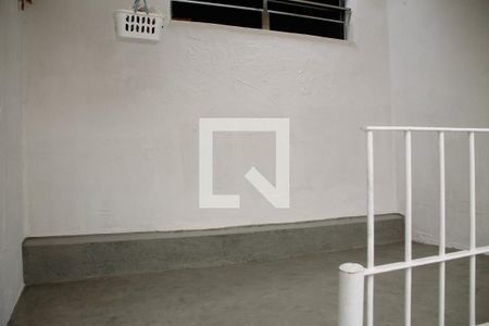 Casa à venda com 167m², 3 quartos e 3 vagas Casa à venda com 167m², 3 quartos e 3 vagasÁrea externa