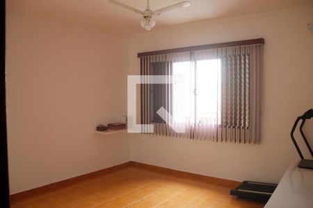 Casa à venda com 167m², 3 quartos e 3 vagas Casa à venda com 167m², 3 quartos e 3 vagasQuarto 2