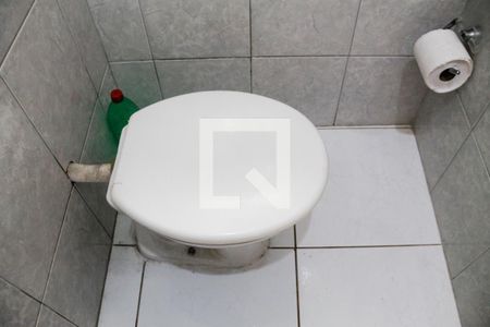 Casa à venda com 167m², 3 quartos e 3 vagas Casa à venda com 167m², 3 quartos e 3 vagasBanheiro de serviço