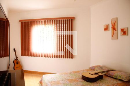 Casa à venda com 167m², 3 quartos e 3 vagas Casa à venda com 167m², 3 quartos e 3 vagasQuarto 3
