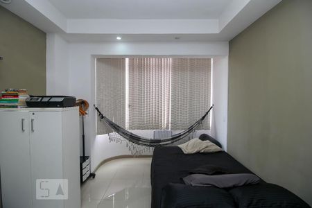 Quarto de kitnet/studio para alugar com 1 quarto, 40m² em Centro, Rio de Janeiro