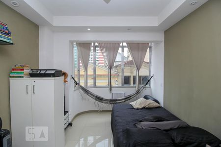 Quarto de kitnet/studio para alugar com 1 quarto, 40m² em Centro, Rio de Janeiro