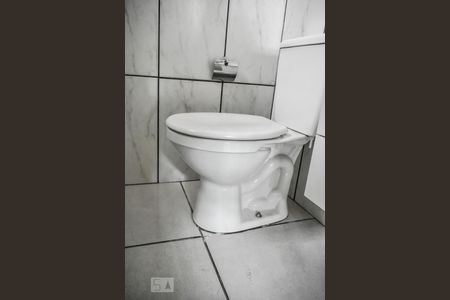 Banheiro de casa para alugar com 1 quarto, 35m² em Itaberaba, São Paulo