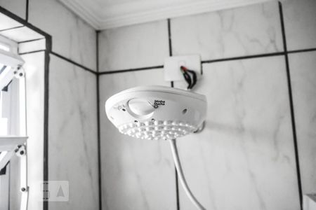 Casa para alugar com 35m², 1 quarto e sem vagaChuveiro