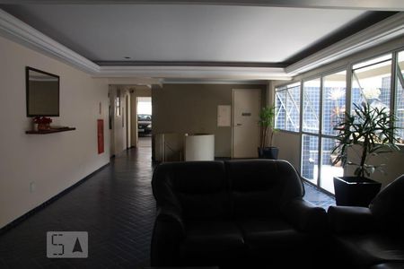 Hall de Entrada de apartamento para alugar com 1 quarto, 45m² em Vila Itapura, Campinas