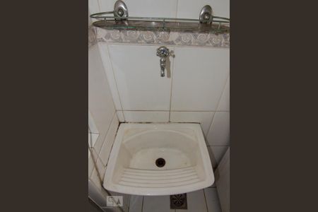 Apartamento à venda com 65m², 2 quartos e sem vagaÁrea de Serviço