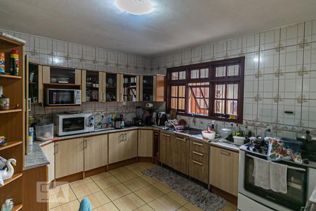 Casa à venda com 280m², 5 quartos e 6 vagasCozinha