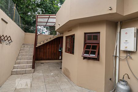 Casa à venda com 280m², 5 quartos e 6 vagasÁrea Externa