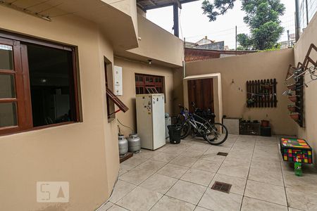 Casa à venda com 280m², 5 quartos e 6 vagasÁrea Externa