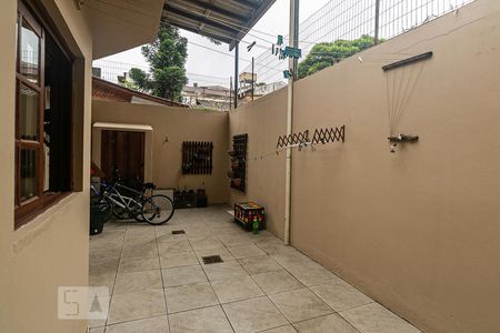 Casa à venda com 280m², 5 quartos e 6 vagasÁrea Externa