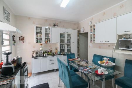 Casa à venda com 200m², 3 quartos e 3 vagasCozinha