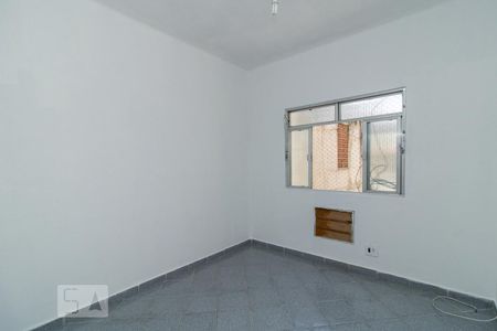 Quarto 2 de casa para alugar com 3 quartos, 80m² em Vila da Penha, Rio de Janeiro