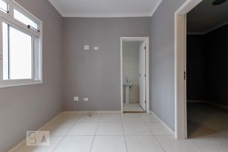 Sala e Cozinha de casa para alugar com 1 quarto, 30m² em Jardim Modelo, São Paulo
