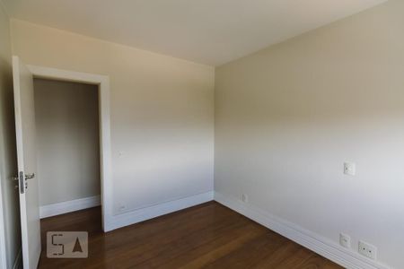 Apartamento à venda com 416m², 3 quartos e 6 vagasSuíte 2