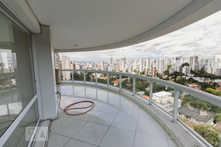 Apartamento à venda com 416m², 3 quartos e 6 vagasVaranda