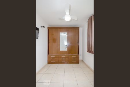 Apartamento à venda com 48m², 2 quartos e 2 vagasQuarto 1