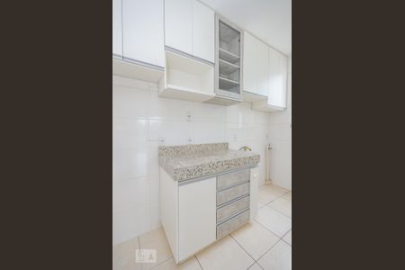 Apartamento à venda com 48m², 2 quartos e 2 vagasCozinha