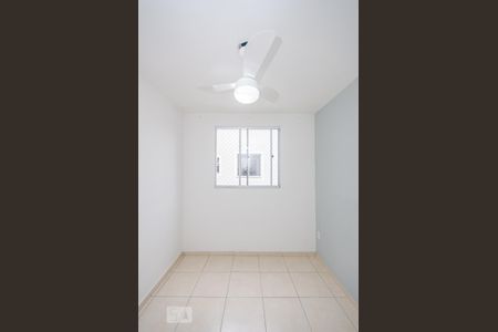 Apartamento à venda com 48m², 2 quartos e 2 vagasQuarto 2