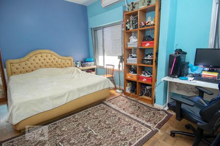 Apartamento à venda com 320m², 4 quartos e 1 vagaQuarto 1